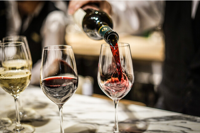 飲み放題付きプランは初の試み。この機会に是?、ワインと料理のマリアージュを存分にお楽しみください。 飲み放題付きプランは初の試み。この機会に是?、ワインと料理のマリアージュを存分にお楽しみください。