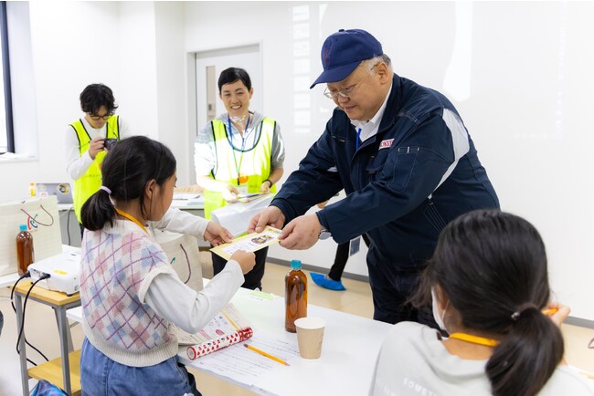 こどもフードエシカルマスター認定証の授与