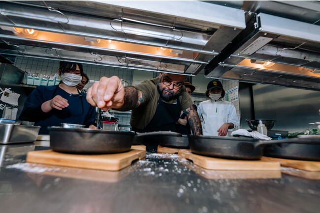 ウェス・アヴィラ PIOPIKO監修