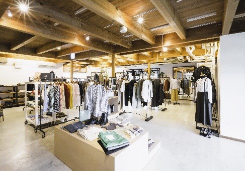 ゆらのガーデン内にある旗艦店 ゆらのガーデン内にある旗艦店