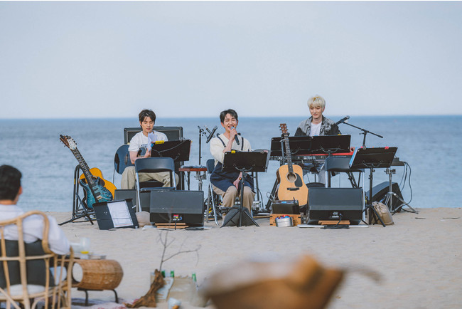 『パラドンバダ～海の見えるライブBar』 ©JTBC co.,Ltd all rights reserved