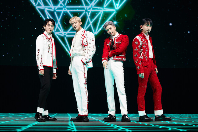 『Beyond LIVE the Movie SHINee：SHINee WORLD』(C)SM Entertainment