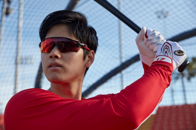 OAKLEY FROGSKINS LITE 大谷翔平 モデル サングラス