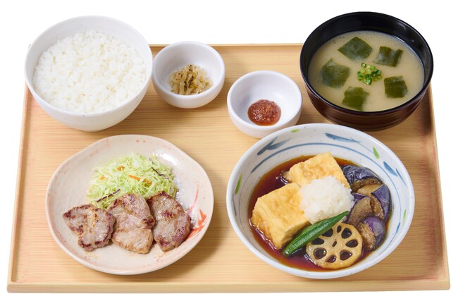 【お肉3枚盛】三元豚肩ロースの西京焼定食(揚げ出し豆腐付) 950円