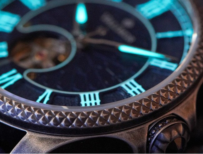 機械式腕時計VALIMOR「バルクヌート」荘厳な美しさを持つ高級腕時計 