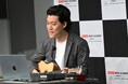 音楽とお笑いの二刀流・粗品さん、学生約230名に特別講義を実施 作詞作曲の表現の工夫と「作り続けること」の重要性を伝授