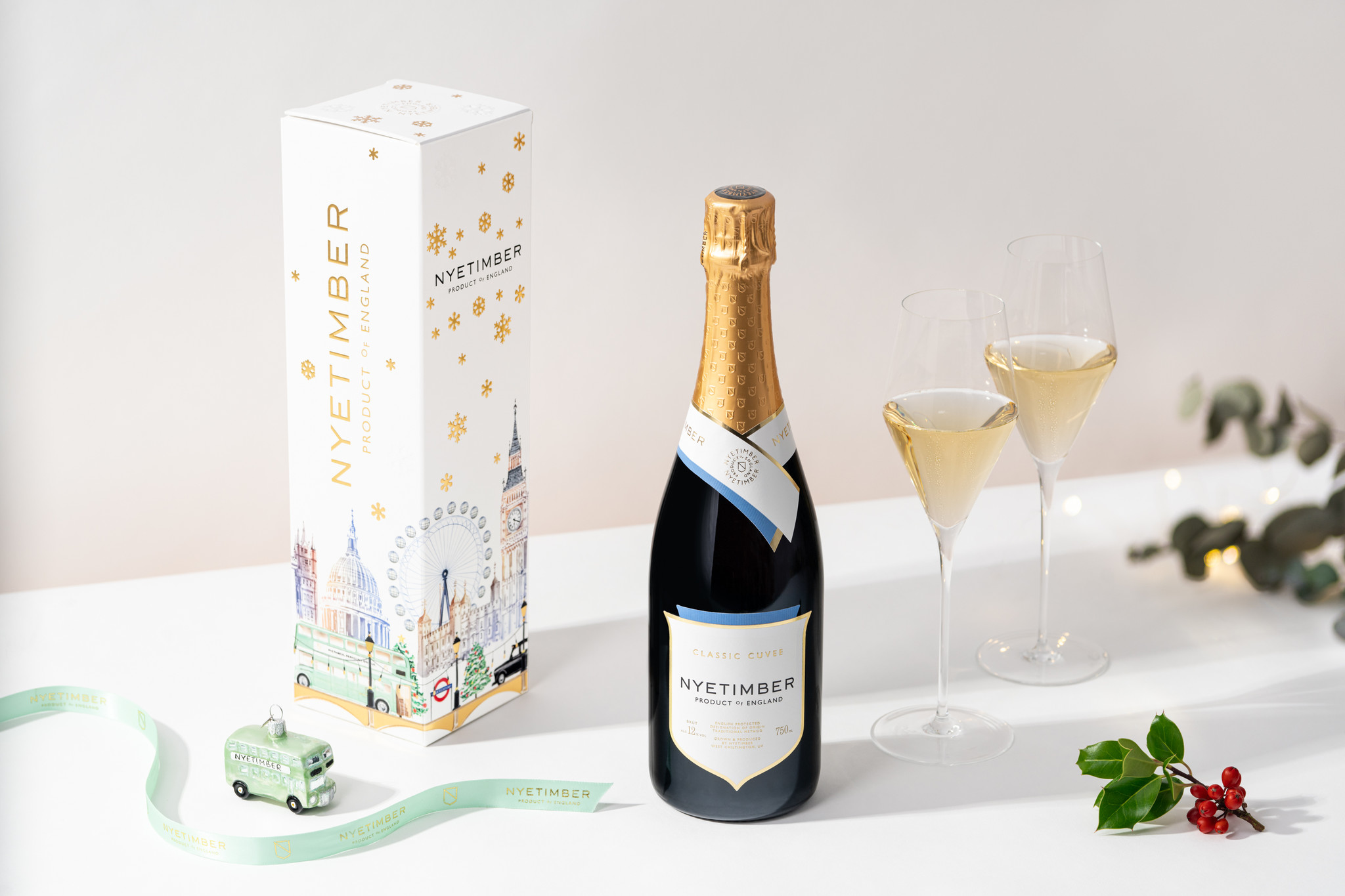 2020年のホリデーシーズンは英国最高峰スパークリングワインで乾杯を。
