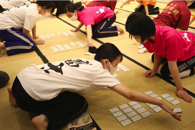 小倉百人一首競技かるた　第44回全国高等学校選手権大会の様子