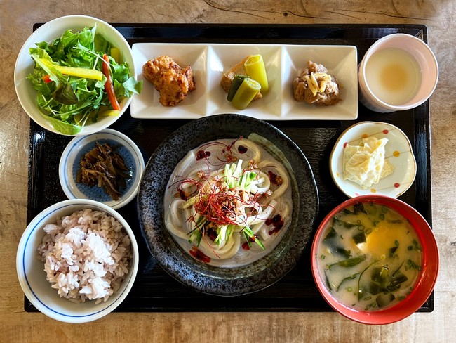 【6月~8月限定】冷製 黒ごま豆乳坦々うどん御膳 【6月~8月限定】冷製 黒ごま豆乳坦々うどん御膳