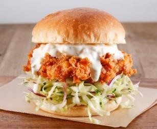 とろけるバターミルクタルタルのチキンバーガー(税込み550円) ※画像はイメージ とろけるバターミルクタルタルのチキンバーガー(税込み550円) ※画像はイメージ