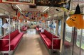 地元幼稚園児と一緒に 岳南電車をハロウィーン飾りで盛り上げます！