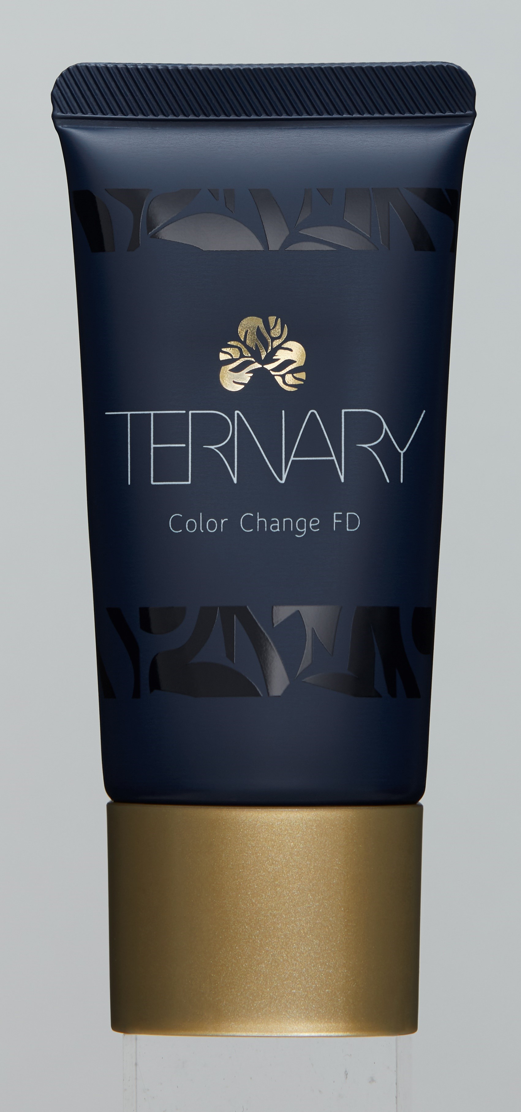新ブランド Ternary 1色でどんな肌にもなじむ ファンデーション新発売 株式会社 三昧生活のプレスリリース