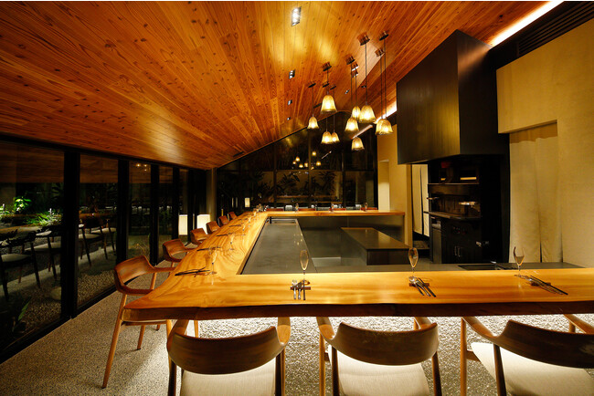 14席のプライベート感溢れるカウンターシート 14席のプライベート感溢れるカウンターシート