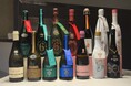 【限定14名様】“新政づくし”の特別日本酒の会を六本木〈鮨無垢〉にて開催。異端教祖株式会社/見えざるピンクのユニコーン/限定ラピスなど希少16種が集結!