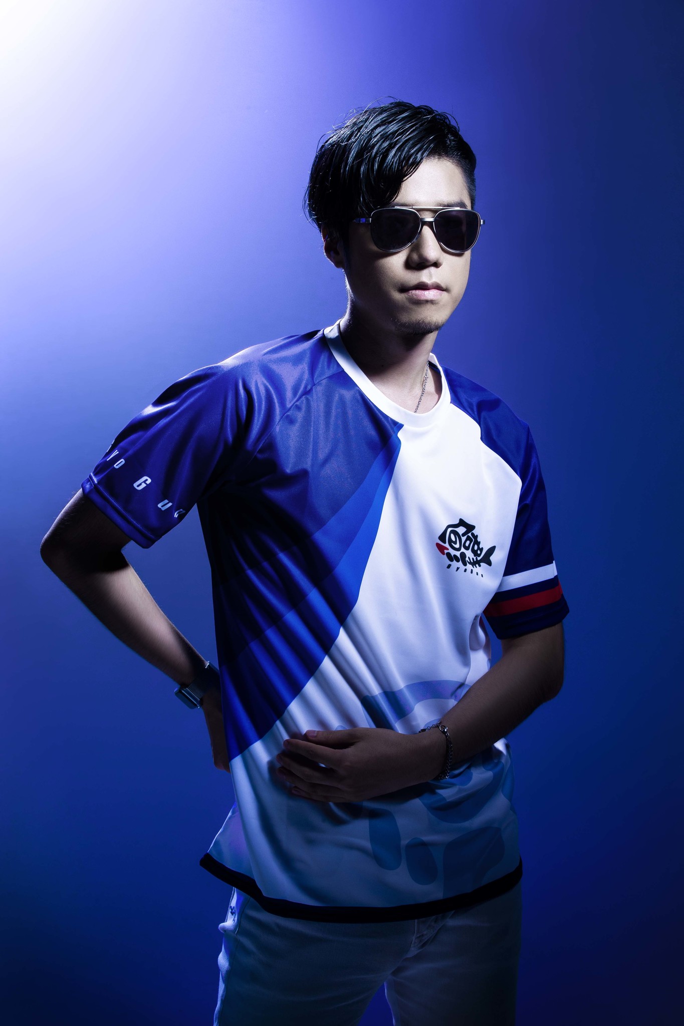 eスポーツチーム「魚群」にeスポーツキャスターの象先輩（ZouSenpai )が加入｜株式会社 TOPANGAのプレスリリース