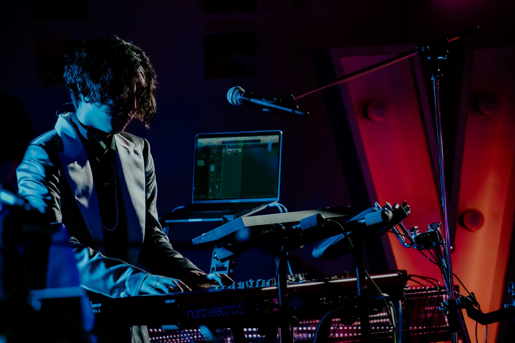 Yoasobi ユニクロ Utとのコラボでおこなわれた無料生配信ライブ Sing Your World 閉幕 The Orchard Japanのプレスリリース