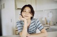 鈴木真海子、ニューシングル「Parmesan」配信中。T-Razorと初タッグを組んだ最新作。