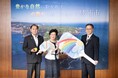 東急リゾートタウン勝浦が勝浦市内の公立小学校へ次世代スポーツ「ピックルボール」用具を寄贈