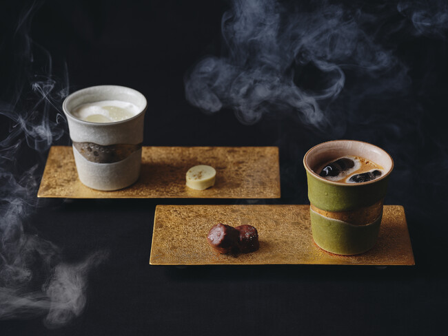 右「トネール・ショコラ」 左「ヴァン・ショコラ」 右「トネール・ショコラ」 左「ヴァン・ショコラ」