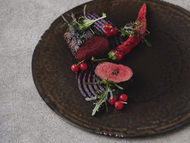 オールデイダイニング「丹波鹿 味噌 紫人参」 オールデイダイニング「丹波鹿 味噌 紫人参」