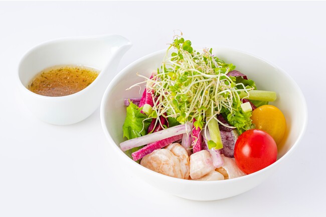 シーフードとカラフル大根のサラダ シーフードとカラフル大根のサラダ