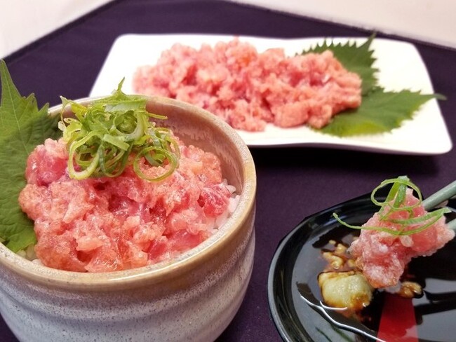 三浦市 三崎漁港の「三崎マグロ」(新メニュー) 三浦市 三崎漁港の「三崎マグロ」(新メニュー)