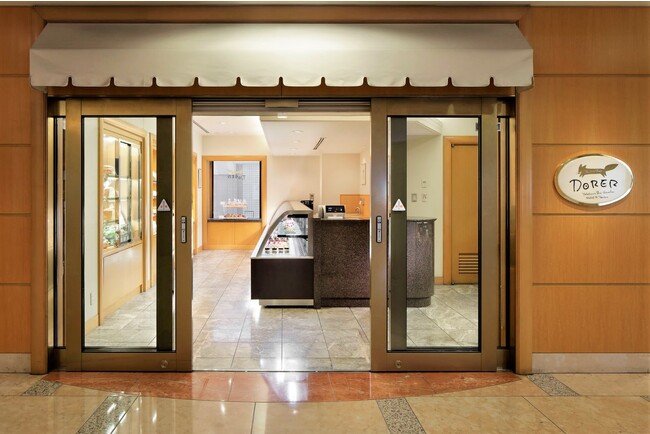 ペストリーショップ「ドーレ」（B1F）