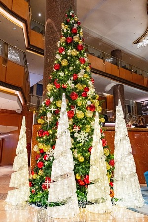 大切な人と過ごす とっておきのクリスマスを Sheraton Christmas 21 贅沢ディナーコースからアフタヌーンティー 宿泊プランまで 12月より順次限定メニューが登場 横浜ベイシェラトン ホテル タワーズのプレスリリース