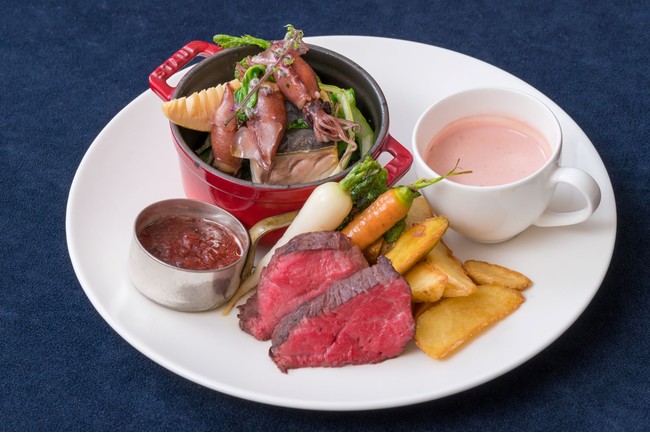 鰆とホタルイカのコンフィ 牛フィレ肉のステーキ 温野菜 スープ 鰆とホタルイカのコンフィ 牛フィレ肉のステーキ 温野菜 スープ