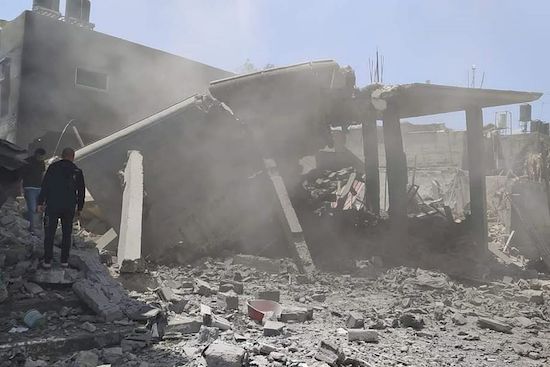 空爆で破壊された建物©PARCIC