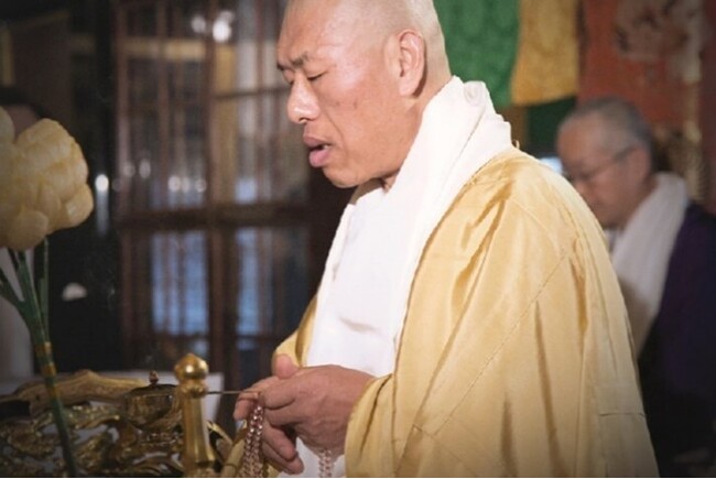 三津寺住職 加賀哲郎氏 三津寺住職 加賀哲郎氏