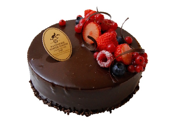 ルビーショコラ 香り高くなめらかなチョコレートケーキ（15cm）