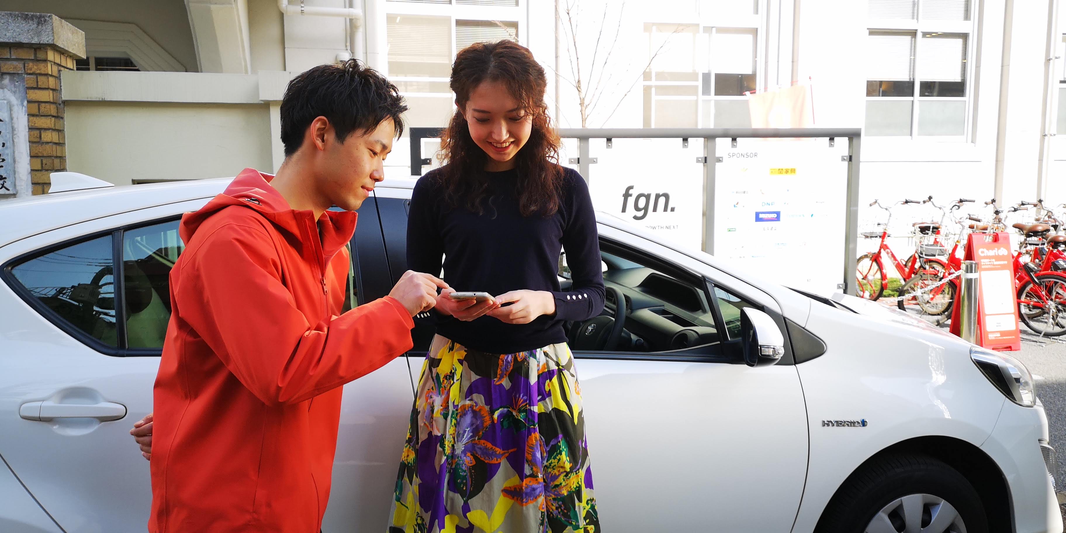 日本初 車載型evバイク を搭載した新カーシェアサービス Lomaca 福岡 市内の実証実験を開始 好きなところで借りて好きなところで返す 株式会社lomaのプレスリリース