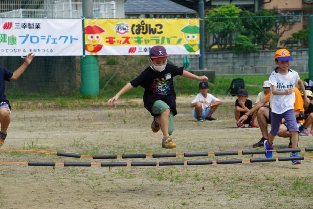 ぱりんこキッズキャラバン を実施しました 株式会社新潟アルビレックスランニングクラブのプレスリリース