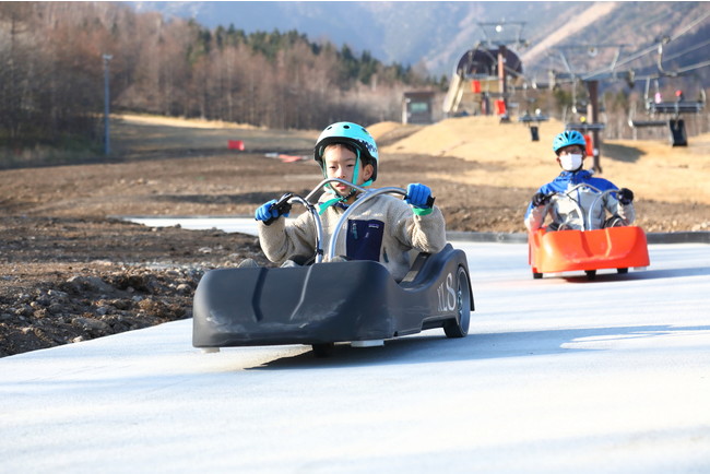サンメドウズ清里ハイランドパーク 7 16 土 登場 最新 爽快感満点のアトラクション ｇ ｋａｒｔ ジーカート アルピナリゾーツのプレスリリース