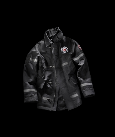 カナダグースがニューヨーク市消防局（FDNY）とコラボレーション。消防 ...