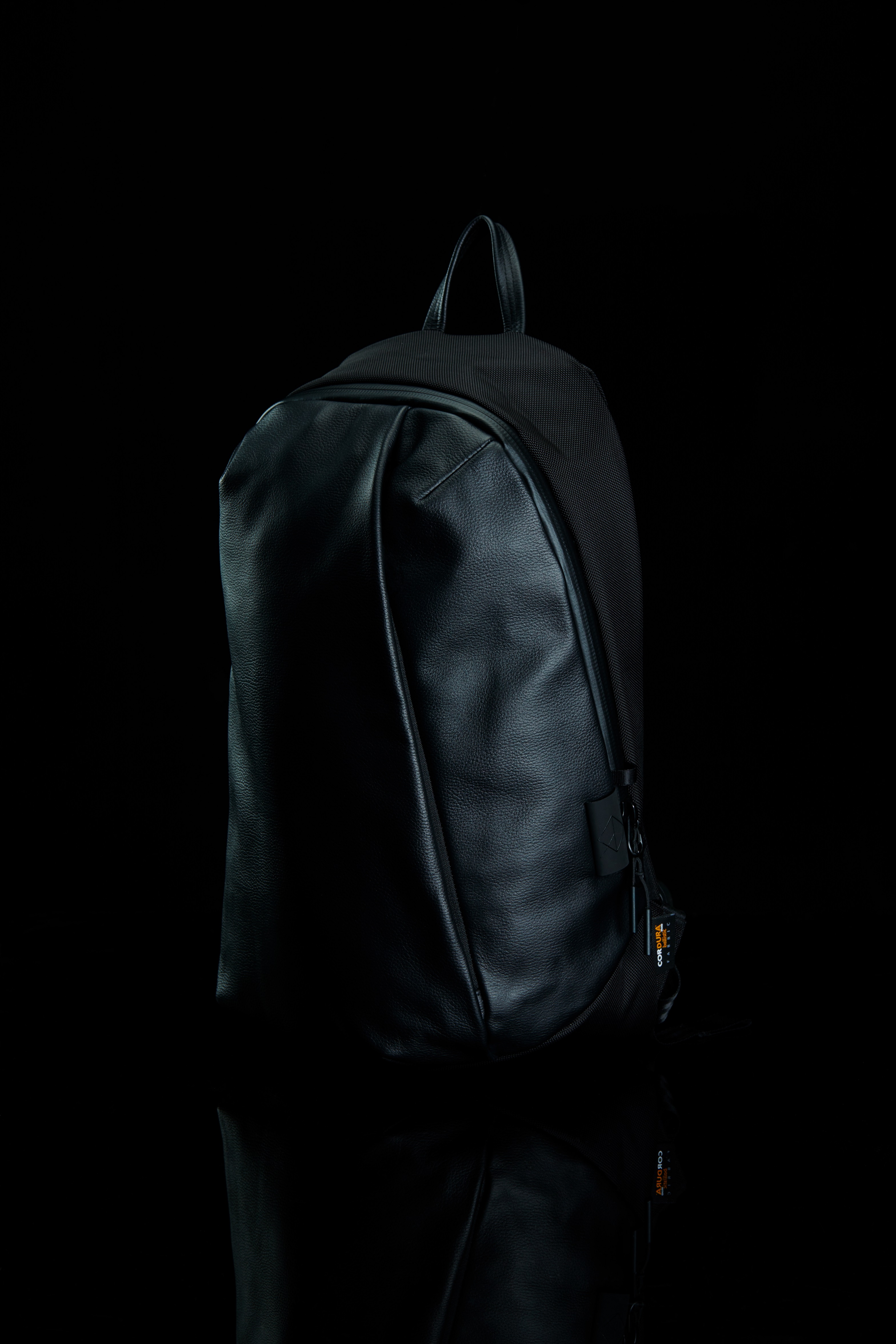 WEXLEY STEM BACKPACK 日本限定モデル 撥水グレインレザー-