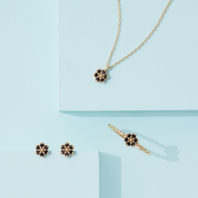 necklace,pierced earrings,ring 28,600yen each K10YG and diamond