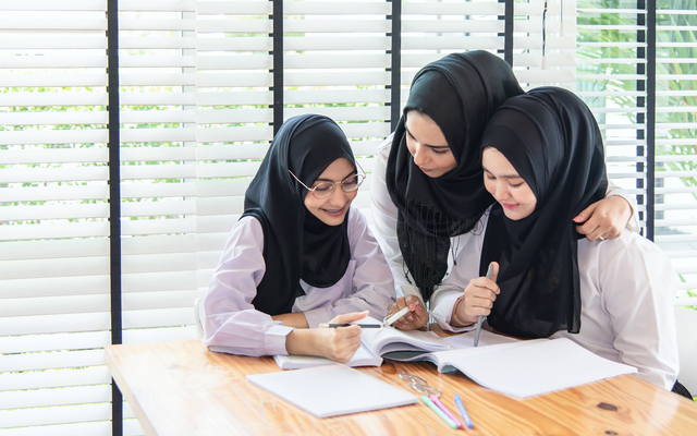 高度教育を受けるイスラム圏の女性