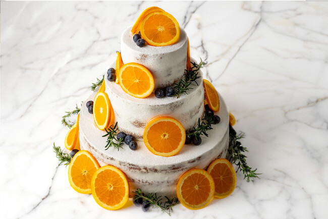 Felicitation：「Felicitation！（おめでとう）」という名の通り祝福される場にぴったりなオレンジの装飾が華やかなケーキ