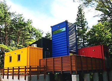 Towaピュアコテージで温泉付き デザインコンテナハウス の宿泊サービスがスタート 日本テーマパーク開発株式会社のプレスリリース