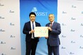 株式会社アシスト(代表取締役:宇井和朗)は『神津島村より感謝状』を授与しました。
