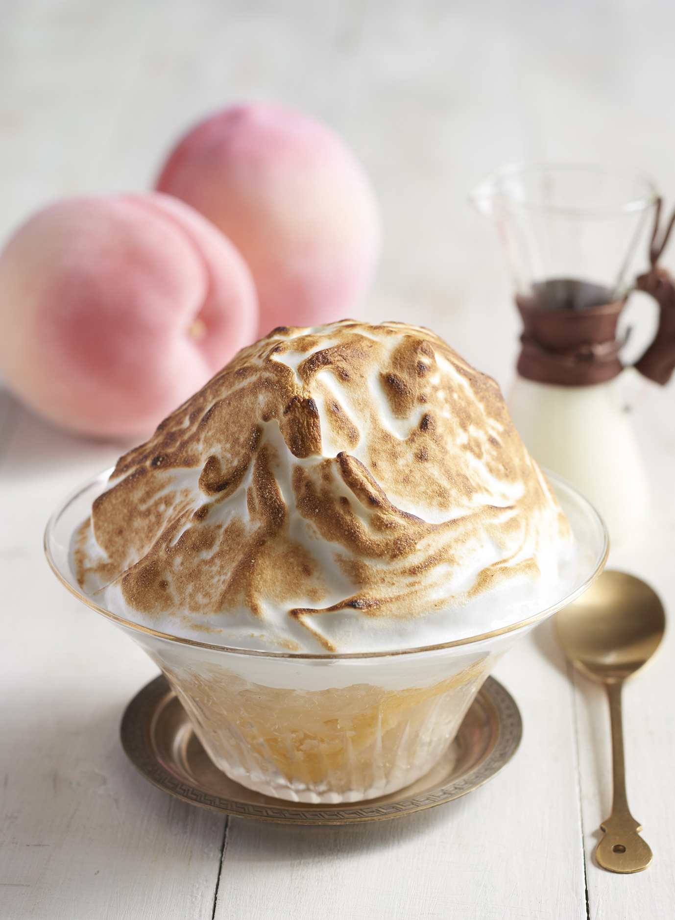 Kihachi Cafe 今年は桃 焼きメレンゲが香ばしい ケーキみたいな かき氷 スイーツ 株式会社サザビーリーグ アイビーカンパニーのプレスリリース