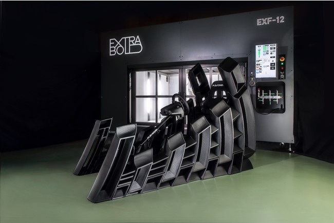 当社の大型3D付加製造機（3Dプリンタ）「EXF-12」と「GT EXPERIENCE CONCEPT」
