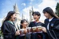 『ウィザーディング・ワールド・オブ・ハリー・ポッター™』『バック・トゥ・ホグワーツ™』をもっと楽しもう！“魔法学校の新学期”気分を盛り上げる必需品アイテムを紹介