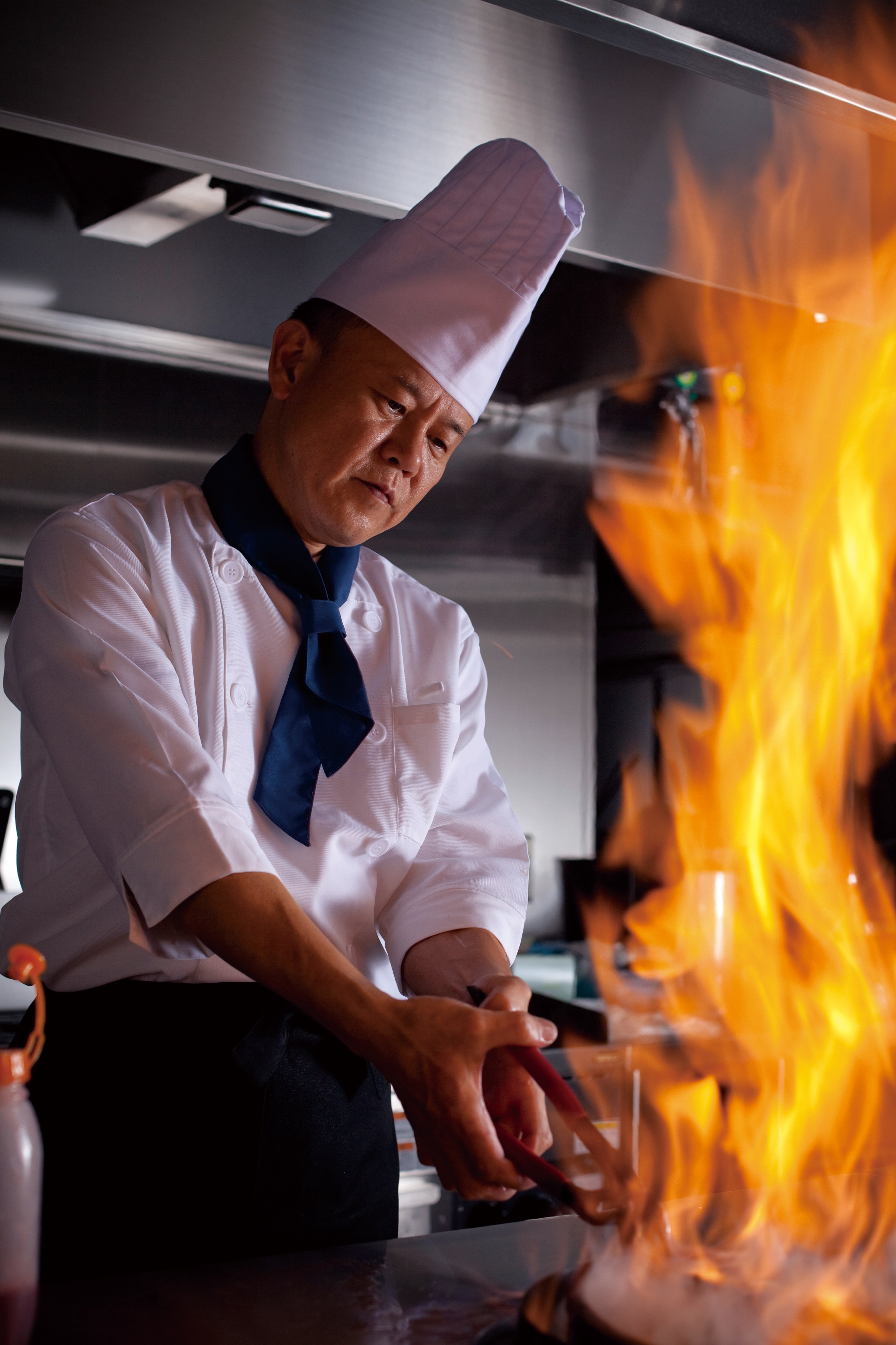 １m以上の豪快な炎があがるステーキ ハンバーグ専門店がイオンモール京都桂川にgrand Open 株式会社松屋のプレスリリース