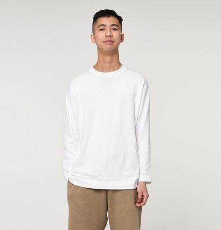  SULLIVAN LONG-TEE ￥12,000(税込)、ユニセックス、2サイズ 、7色展開、カラー WHITE