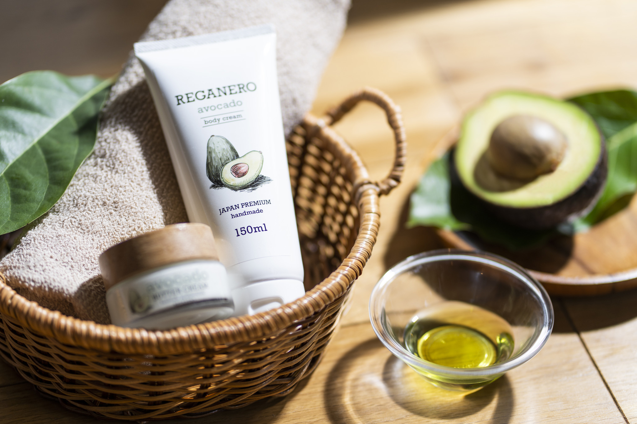 タイ発 オーガニック栽培で作るアボカドスキンケア商品が日本人向けに登場 株式会社reganeroのプレスリリース