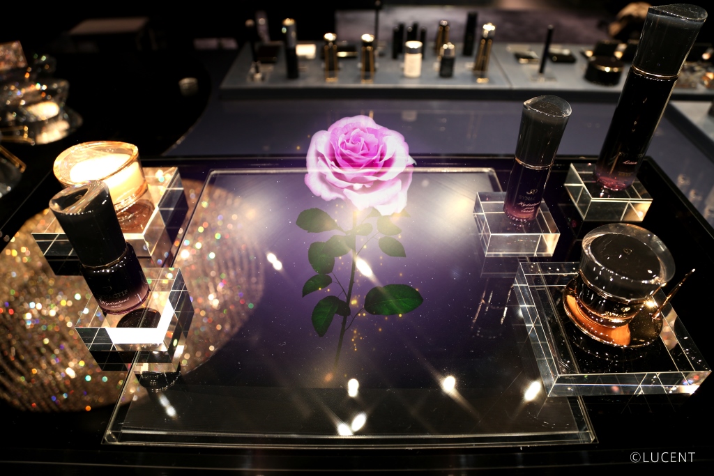 Shiseido The Ginzaに 空中映像 による世界初 1の期間限定アートディスプレー Mirage Rose 登場 株式会社資生堂のプレスリリース