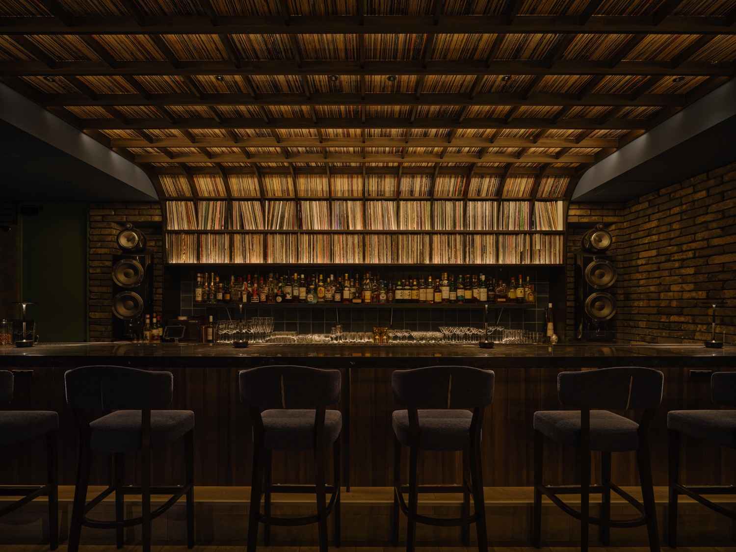 モダンレコードバー『A10』に新作オリジナルカクテルが9月28日(水)から登場！｜株式会社RIQのプレスリリース